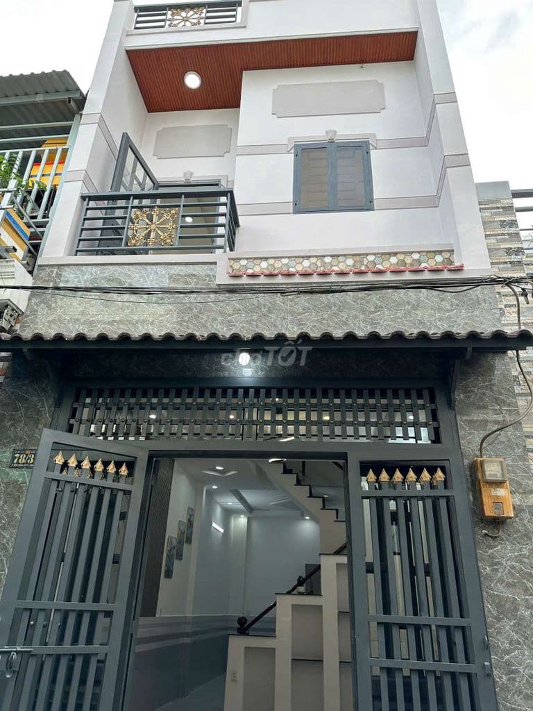 Bán nhà 1/ Đường 18B_ Mã Lò: 4mx10m đúc 1 trệt 1 lầu_ sổ hồng riêng