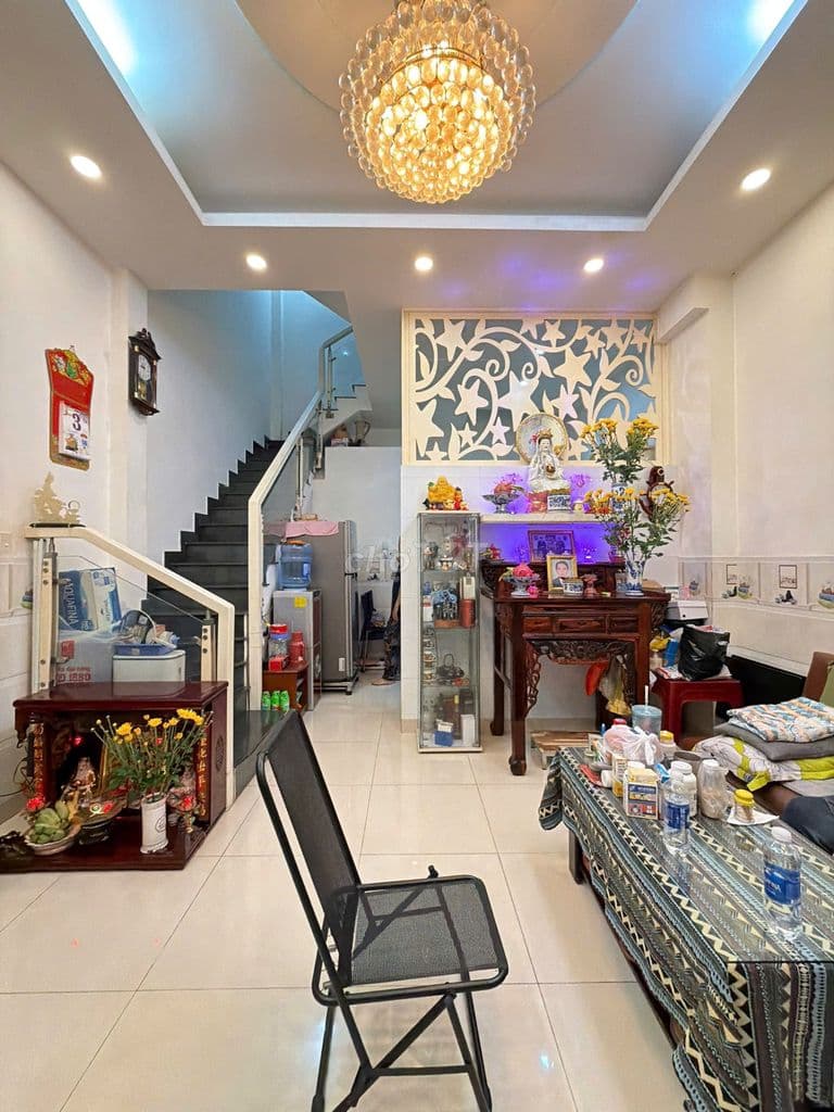 Nhà 4 tầng mới đẹp. Phan Tây Hồ, P.7, PN - 4.4m x 7,5m