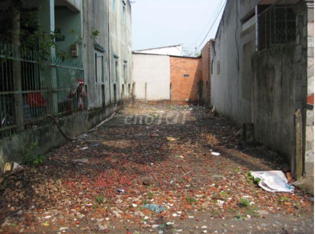 CHÍNH CHỦ GỨI BÁN GẤP ĐẤT MẶT TIỀN VỊ TRÍ ĐẸP SÁT QL22, CỦ CHI