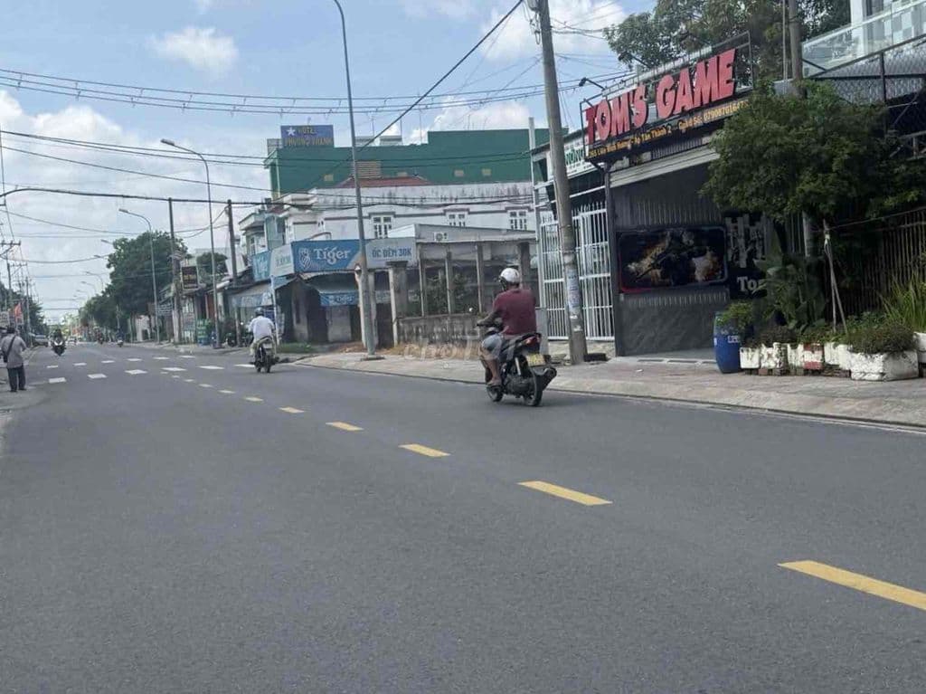 BÁN NHÀ MẶT TIỀN LIÊU BÌNH HƯƠNG 1 TỶ 400 ĐANG CHO THUÊ 8 TRIỆU THÁNG - Ảnh 3