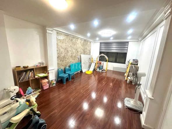 Nhà Hoàng Văn Thái Thanh Xuân Ô tô lùi cửa Phân lô cán bộ 37m2 12 tỷ - Ảnh 3