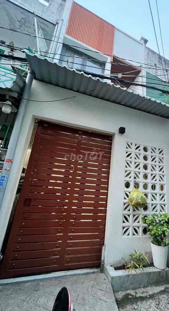Quận 7 - kề Phú Mỹ Hưng - gần chợ Phú Thuận - nhà đẹp - chỉ hơn 4 tỷ