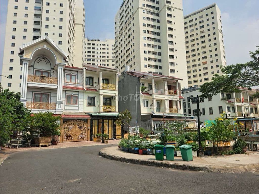 21,5 tỷ biệt thự cao cấp , đường ng cửu phú, tân tạo A Bình Tân