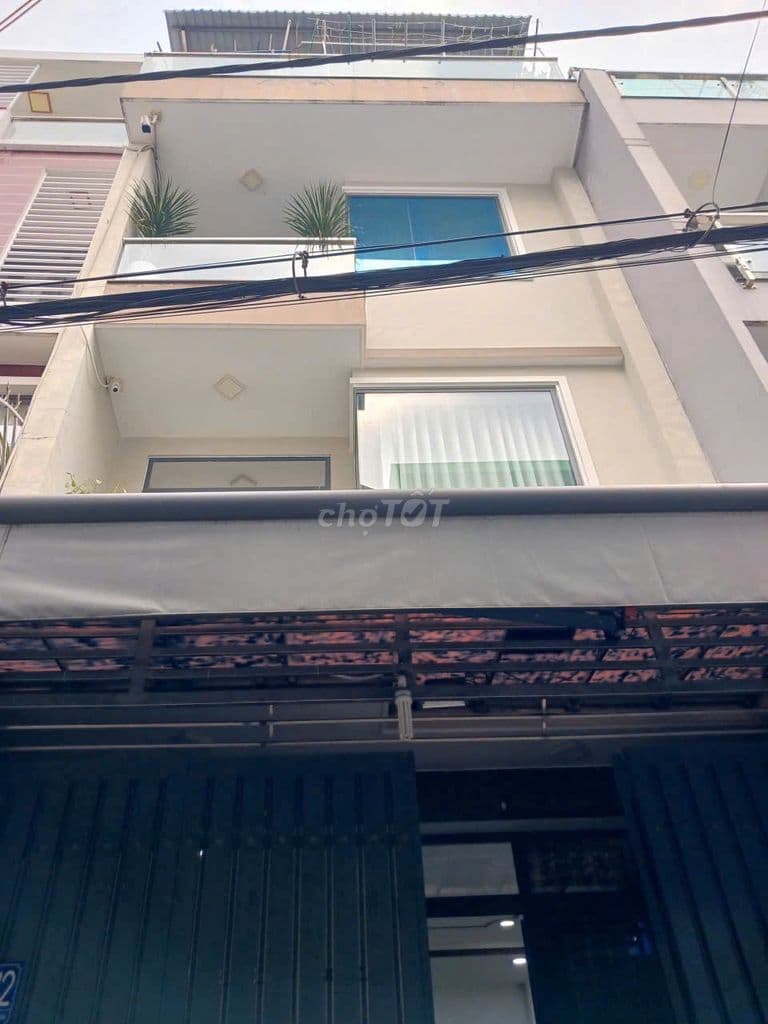 Hẻm 4m dt84m2 đúc thật 2 lầu sân thượng 5pn đường Gò Dầu, Q. Tân Phú