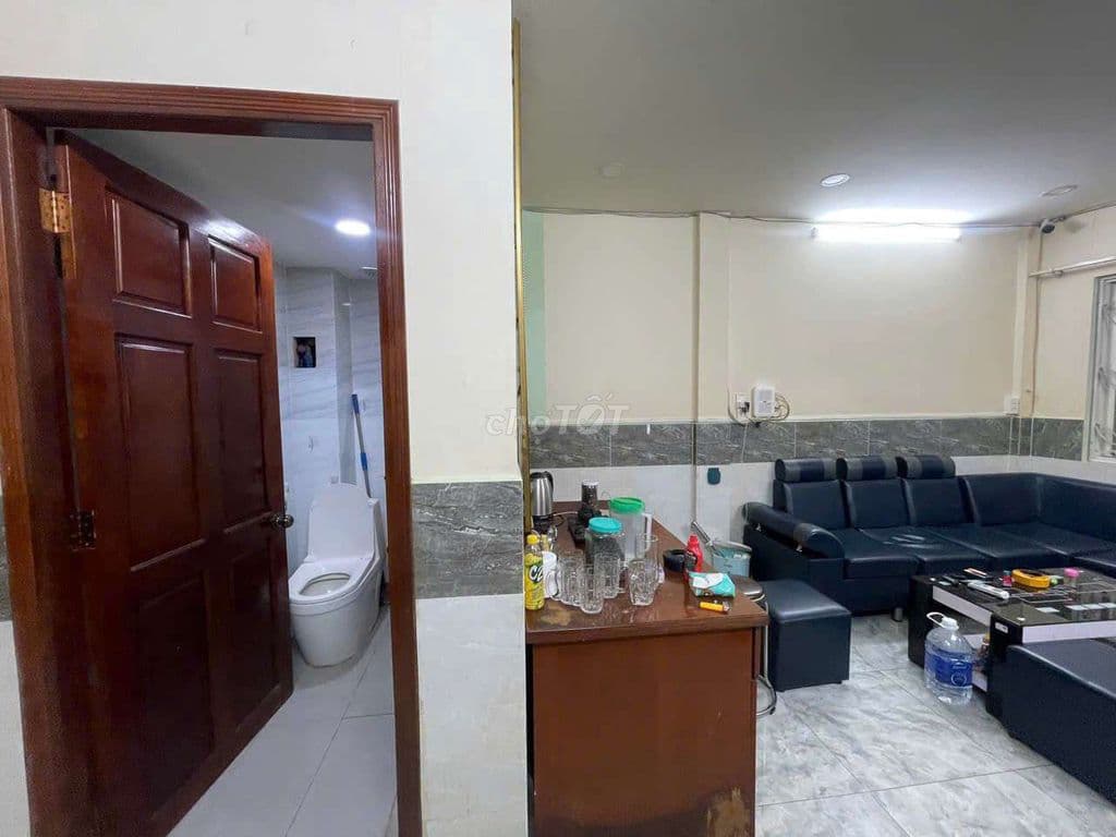 Mặt Tiền Kinh Doanh kế BV Chợ Rẩy, BTCT 4 Tầng, Chỉ 10.8 Tỷ xíu - Ảnh 2