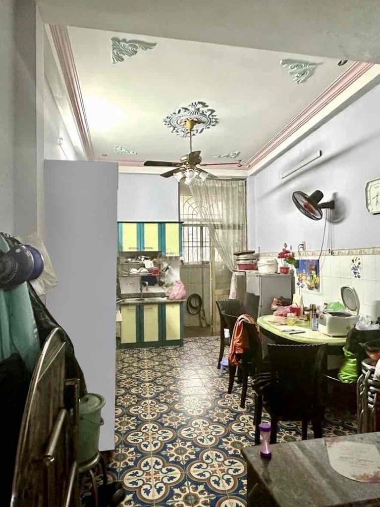 65M2 - PHAN SÀO NAM - HXH QUAY ĐẦU - 4 TẦNG - NHÀ NỞ HẬU - 7.9 TỶ - Ảnh 3