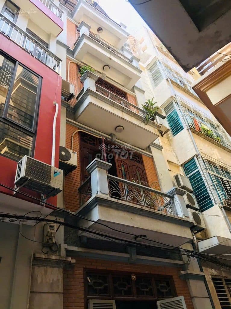 Cho thuê nhà riêng DT45mx 5tầng gần tiểu học Khương Đình, Thanh Xuân