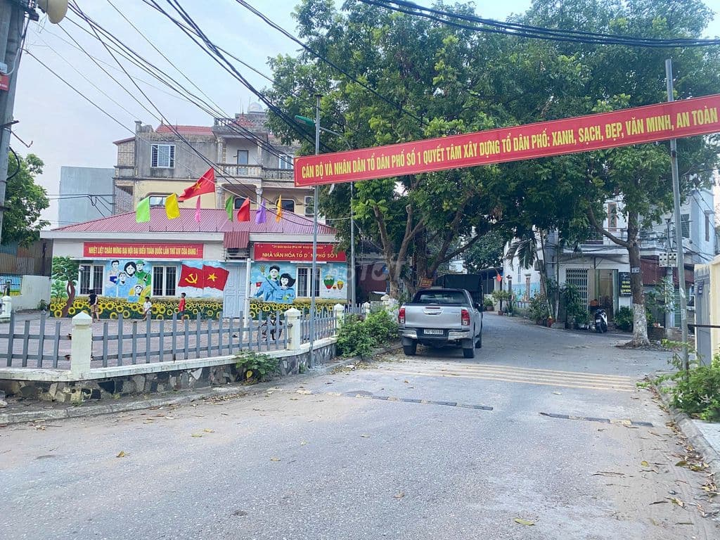 CHÍNH THỦ bán đất nền thổ cư Việt Hưng (Long Biên), KHÔNG QUY HOẠCH