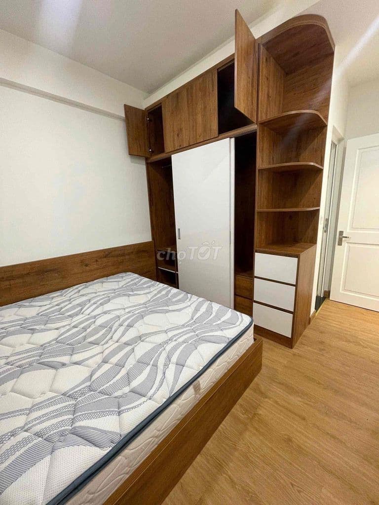 Bán căn hộ 2PN 2WC tầng đẹp tặng hết nội thất giá 3,4 tỷ có hổ trợ vay - Ảnh 2