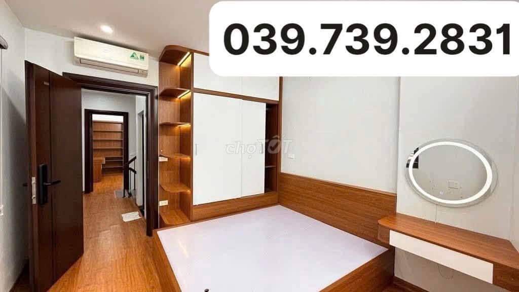 Nhà Quỳnh Đô Thanh Trì full nội thất ô tô đỗ cổng hơn 6 tỷ