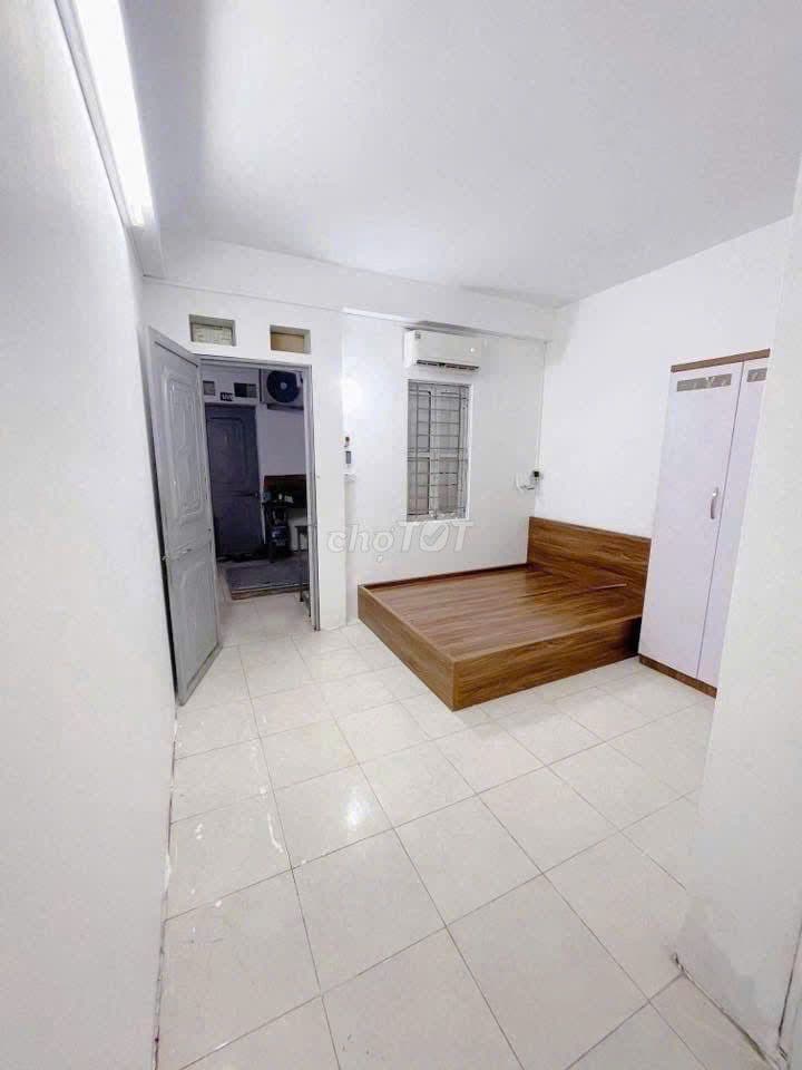 Nhà mình có 2 toà phòng 110 Trần duy hưng và ngõ 103 pháo đài láng