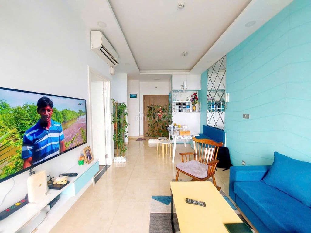 Bán căn 2PN Luxgarden. view sông. full đồ, đã có sổ hồng
