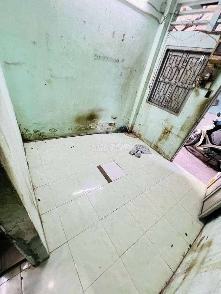 Nhỉnh 1 tỷ, nhà Ngô Đức Kế, gần Ngã 5 Bình Hòa, 2PN, DTSD 27m2 - Ảnh 3