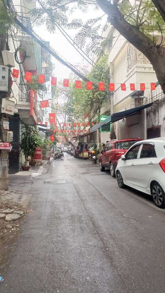 Trung tâm đống đa, phương mai 35m ,5 tầng, nhỉnh 8 tỷ