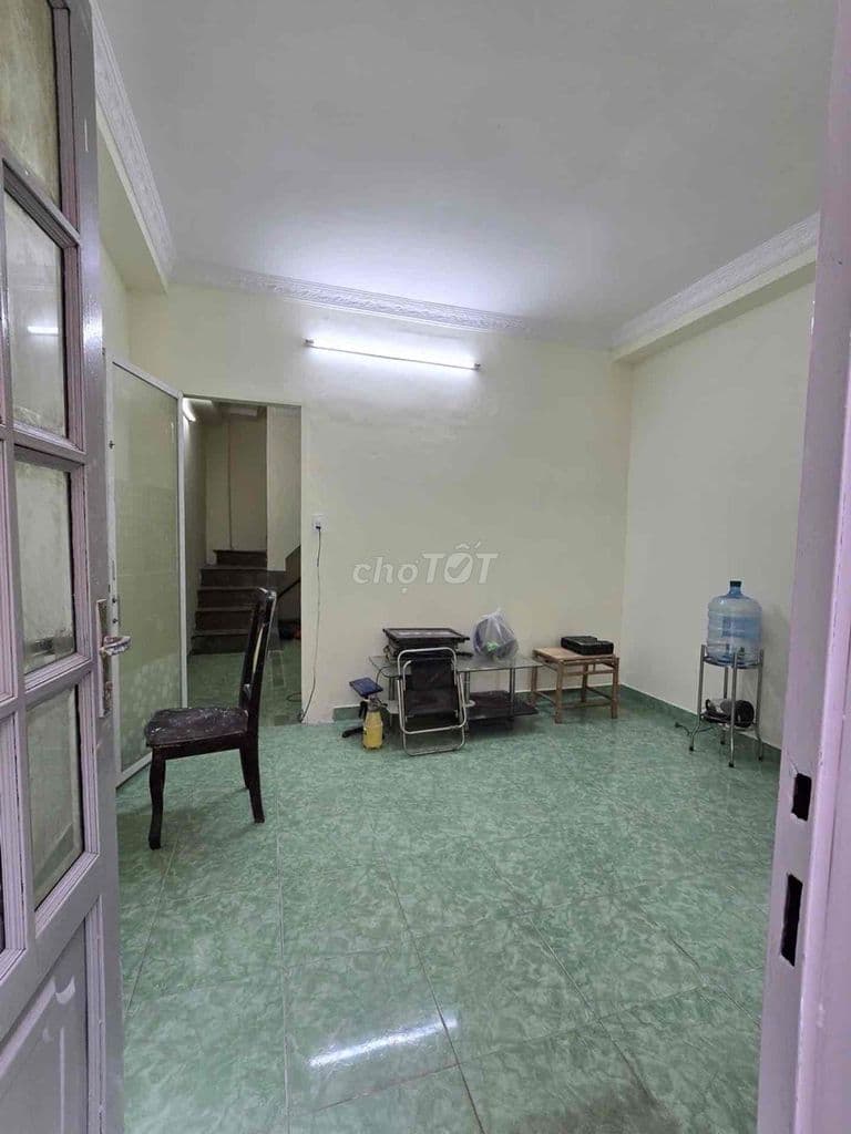 Nhà Đẹp Trệt 2 Lầu – 3PN – Gần Chợ Tân Bình – Giá Mềm 5,2 Tỷ - Ảnh 2