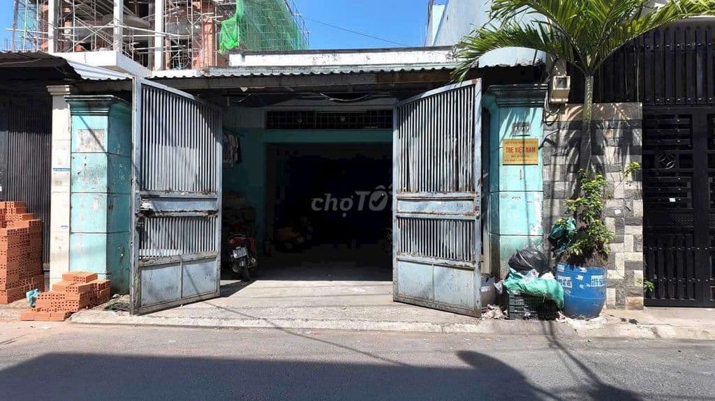 Bán nhà cấp4 dt6×35 đg TTN13 F TÂN THỚI NHẤT QU12 dt210m2 giá 12,5ty