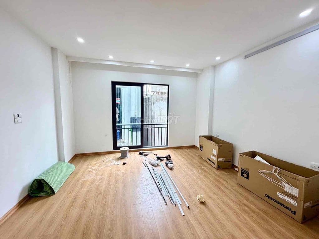 KHI NHÀ LÀ NƠI TẬN HƯỞNG –6 TÂNG THANG MÁY-SÂN VƯỜN TIỂU CẢNH-GẦN Ô TO - Ảnh 3