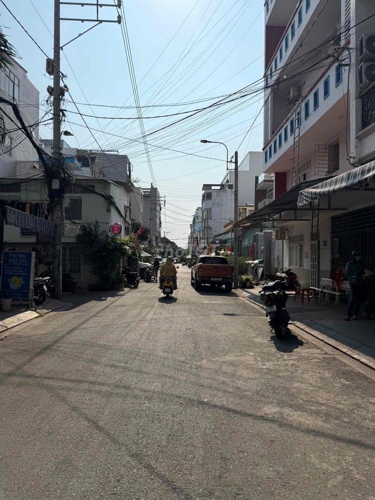 23/80/4A Nguyễn hữu tiến DT : 4x12m nở hậu 4,4m trệt lầu Giá - Ảnh 2