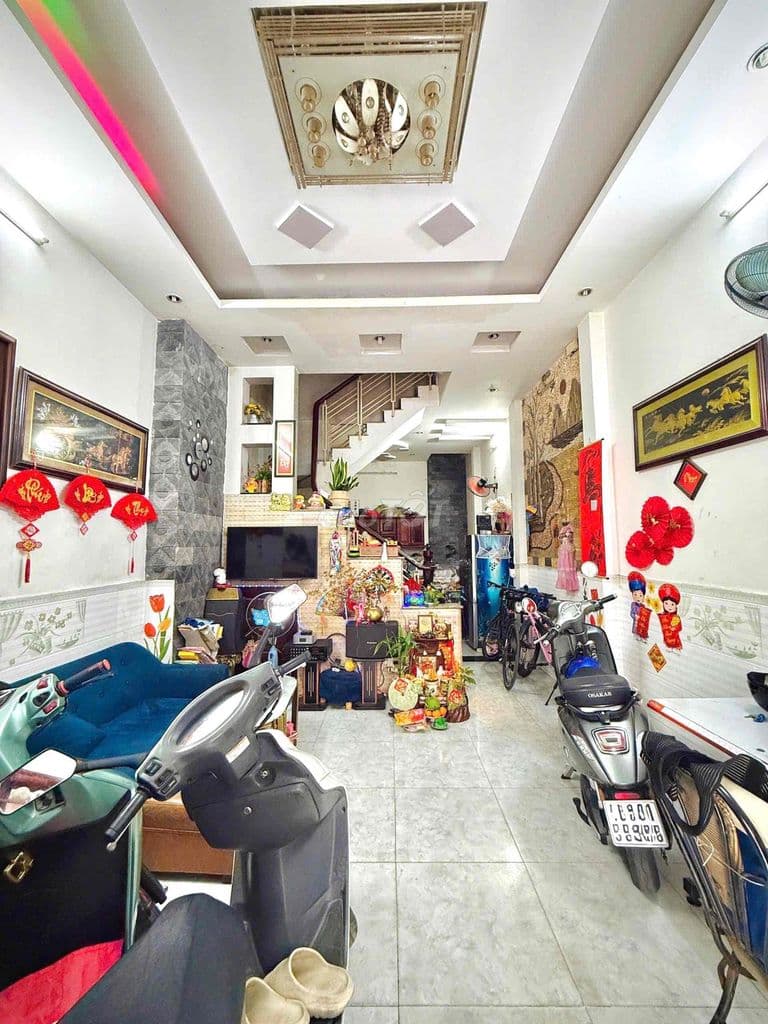 HẺM XE OTO- NHÀ 3 LẦU - K LỘ GIỚI - Ảnh 2