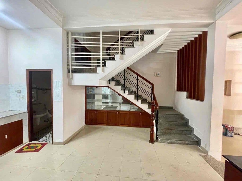 11.8 tỷ còn 11.35 tỷ bán nhà Bùi Hữu Nghĩa HXH 68m2 - Ảnh 3