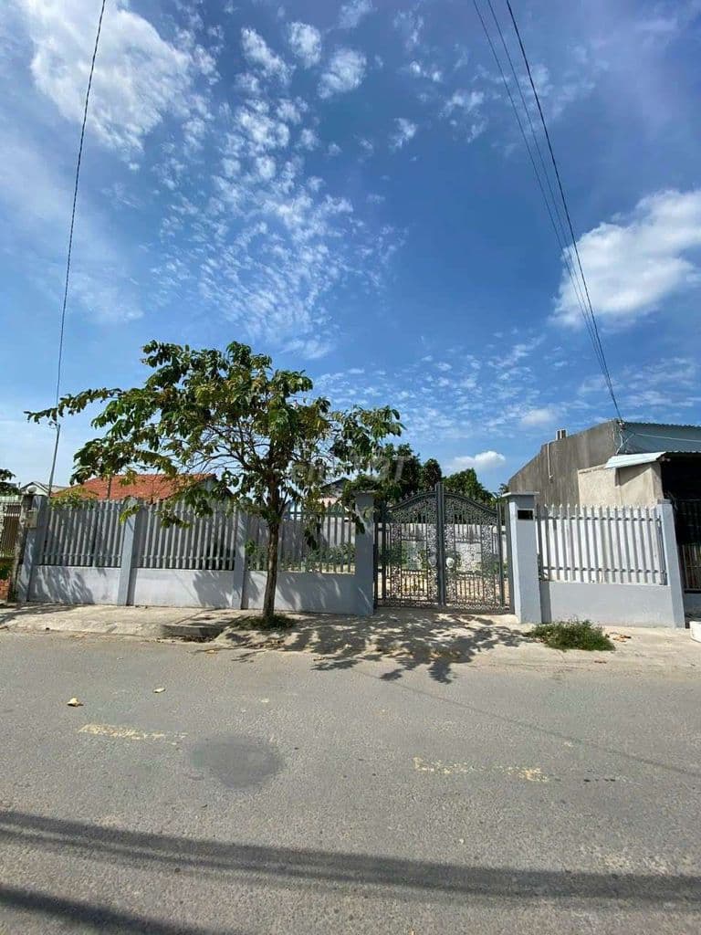 Măt Tiền Nhánh Tô Ký dt 13,5x22 Giá 13 tỷ thông trịnh thị Mieng