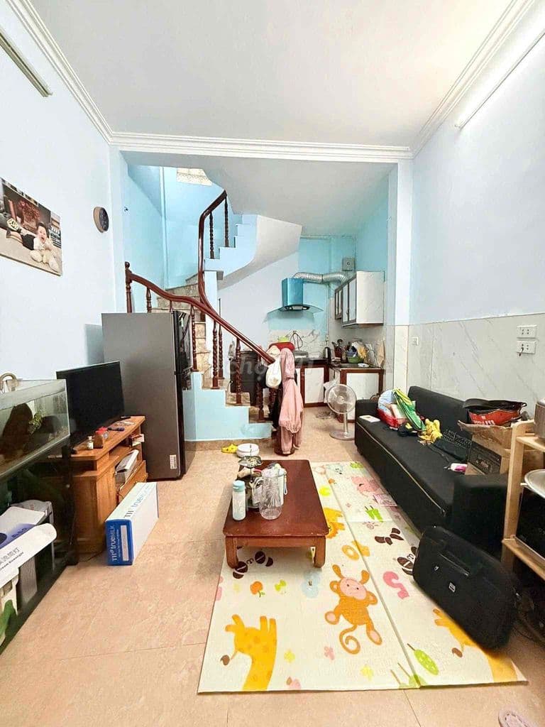 Bán nhà Tôn Đức Thắng 25m2 5 tầng lô góc gần phố ở luôn sổ giá 5.7 tỷ