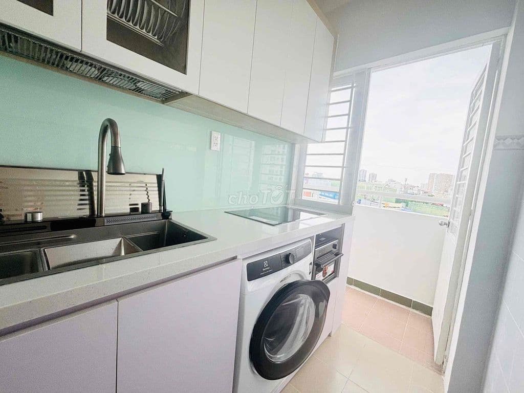 Chung cư Phú Thọ, quận 11, full nội thất mới chưa sử dụng, sổ hồng đủ - Ảnh 3