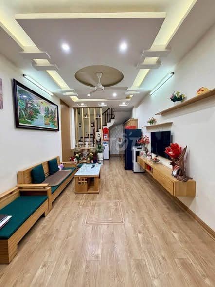 bán nhà 5 tầng quận HBT gần Bách Kinh Xây
