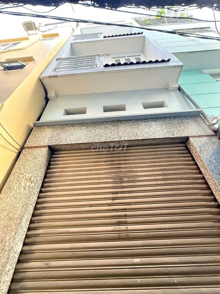7/41 Thành Thái q10 4x11m 4 tầng