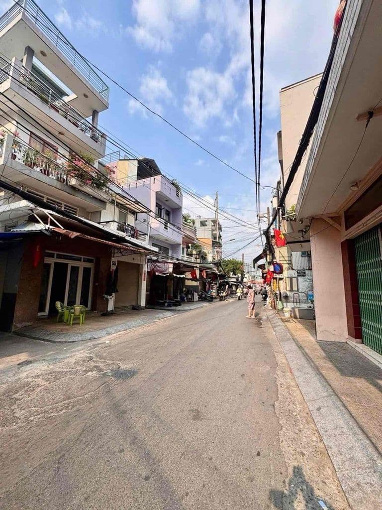 MT Kinh Doanh Nguyễn Đình Chiểu. 40m2. Nhỉnh 7 tỷ