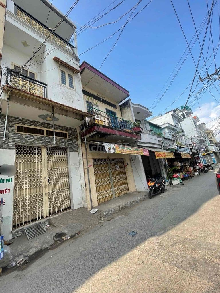 Mặt tiền HXH 8m - 1 trệt 2 lầu 4 PN