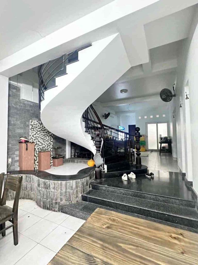 BÁN NHÀ MẶT TIỀN ĐƯỜNG ĐẶNG THUỲ TRÂM 18 TỶ - Ảnh 2