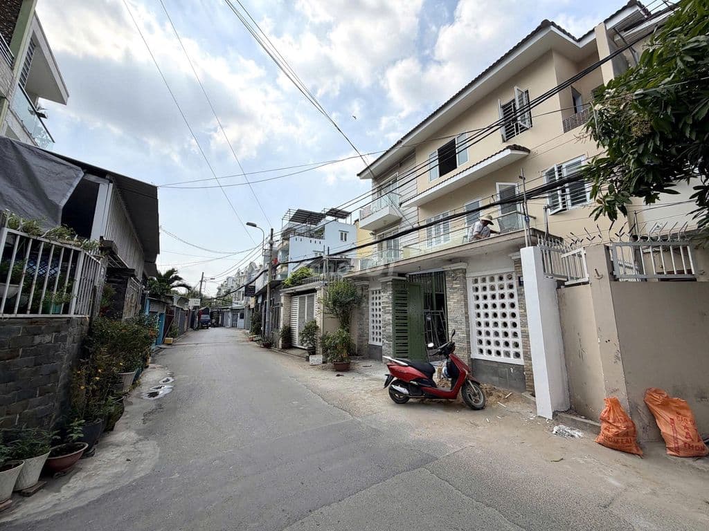 Hẻm xe hơi Đường 13, Bình Trưng Tây Q2 | 52,1m (4x13), 3 Tầng, Sổ Hồng