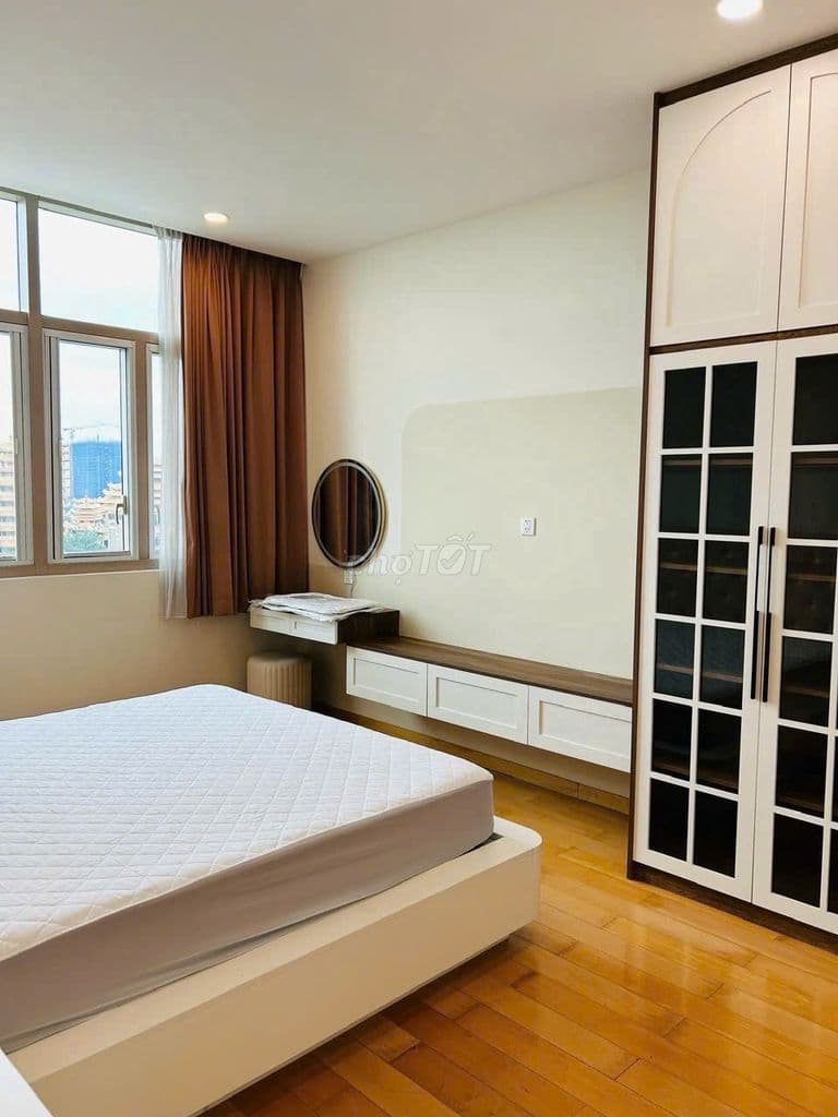 Giá ngộp tại The Vista An Phú 101m2 2PN 2WC view ĐN lầu cao giá 8,8 tỷ - Ảnh 3