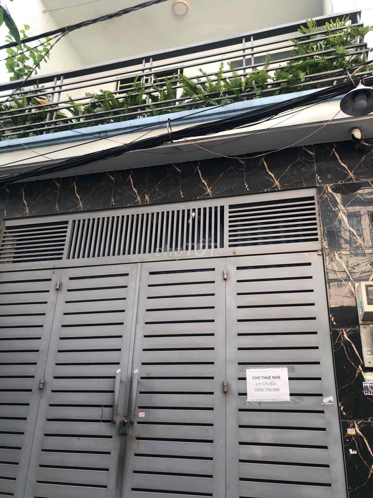cần bán nhà đường trường chinh 5 x12 giá