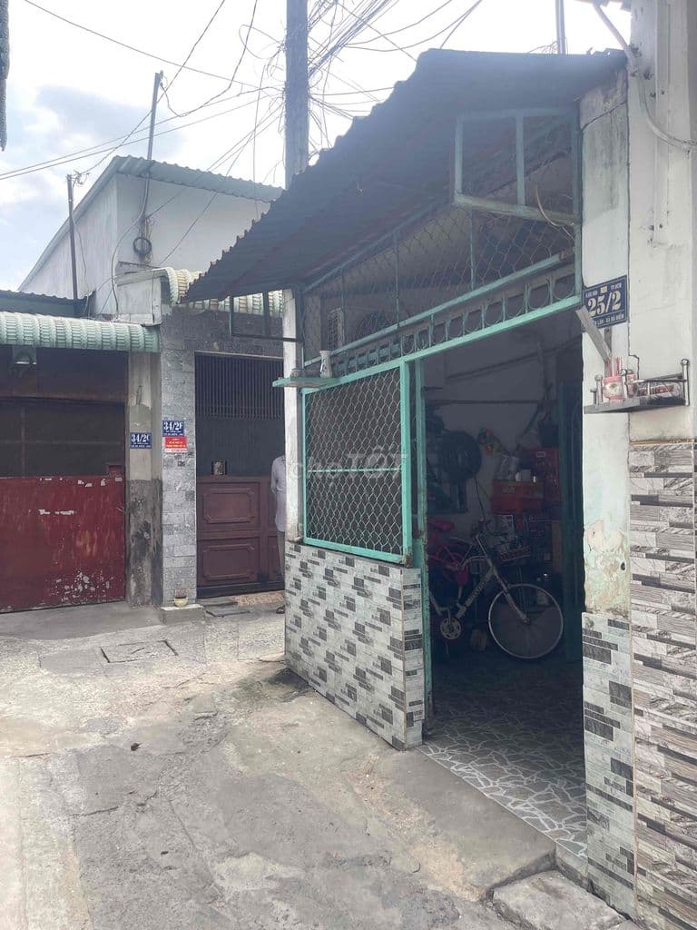 NHÀ SHR SÁT BÊN CHỢ BÀ ĐIỂM , TRƯỜNG PHAN CÔNG HỚN