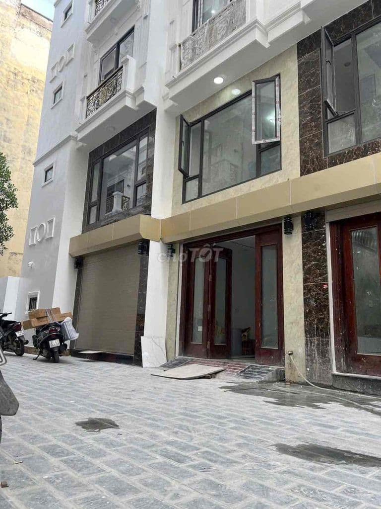 nhà mỹ đình ô tô đỗ gần
