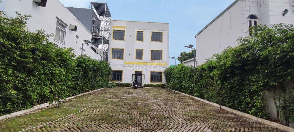 Bán CHDV 4 tầng- 11x40M- mặt tiền An Phú Đông, Quận 12 - Ảnh 2