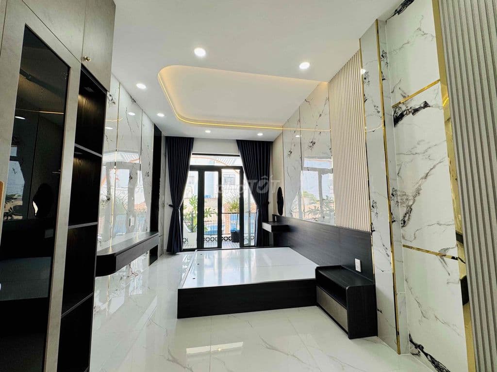 BÁN NHÀ TẶNG NỘI THẤT 2 LẦU 2PN MASTER GÒ VẤP