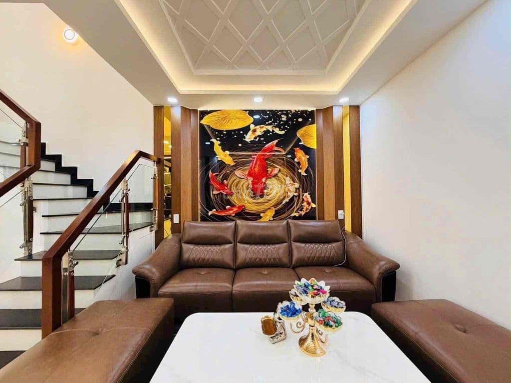 Nhà đẹp hẻm oto khu cao cấp . 1 trệt lửng 3 lầu , NT đầy đủ chỉ 9 tỷ 6