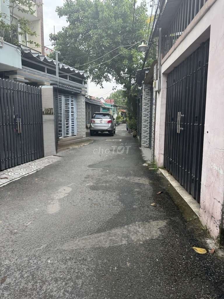 BÁN DÃY TRỌ THỦ ĐỨC,GIÁP LÀNG ĐH QUỐC GIA TP.HCM,NGANG 5M,100M²,5TỶ3TL