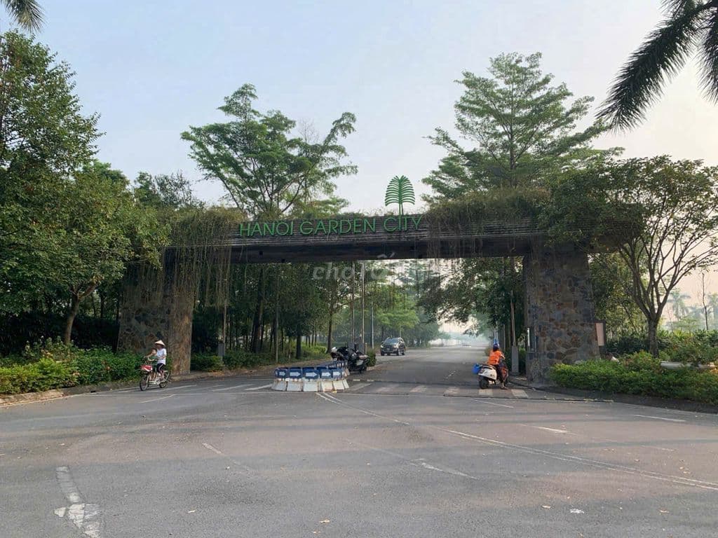 CẦN BÁN NHÀ BIỆT THỰ LIỀN KỀ THẠCH BÀN LONG BIÊN HÀ NỘI. - Ảnh 2