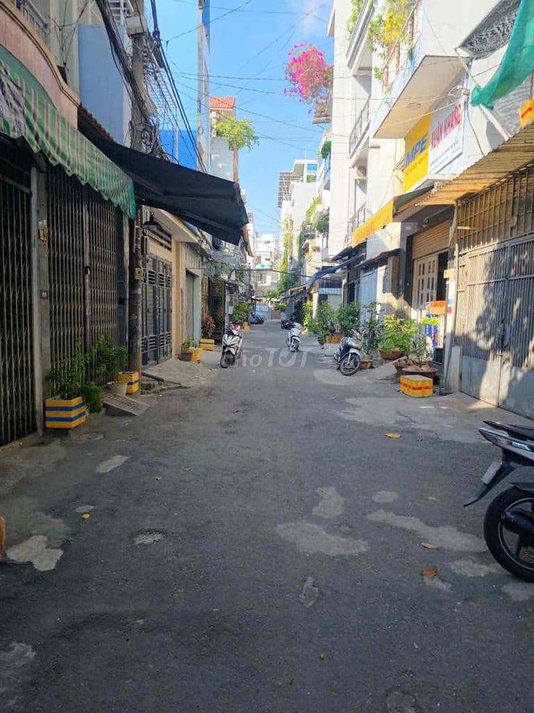 Bán nhà hẻm xe hơi Ni Sư Huỳnh Liên - Gần chung Cư Bàu Cát - Giá 4.28t