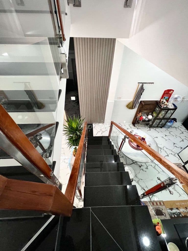 NHÀ SIÊU ĐẸP - HẺM Ô TÔ - 48M2 - SÁT TÂN PHÚ - NHỈNH NHẸ 5 TỶ - Ảnh 3