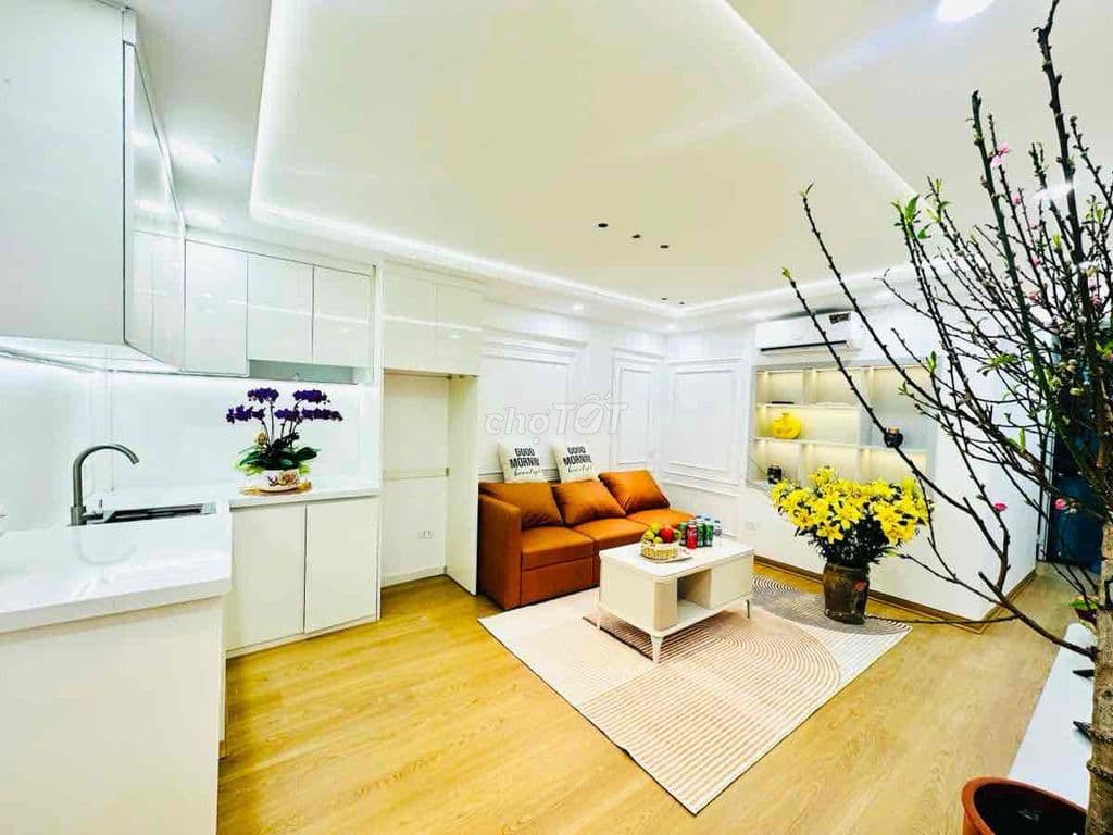 Căn hộ Bách Khoa 90m, 3PN, ban công rộng, full nội thất, gần bai ô to