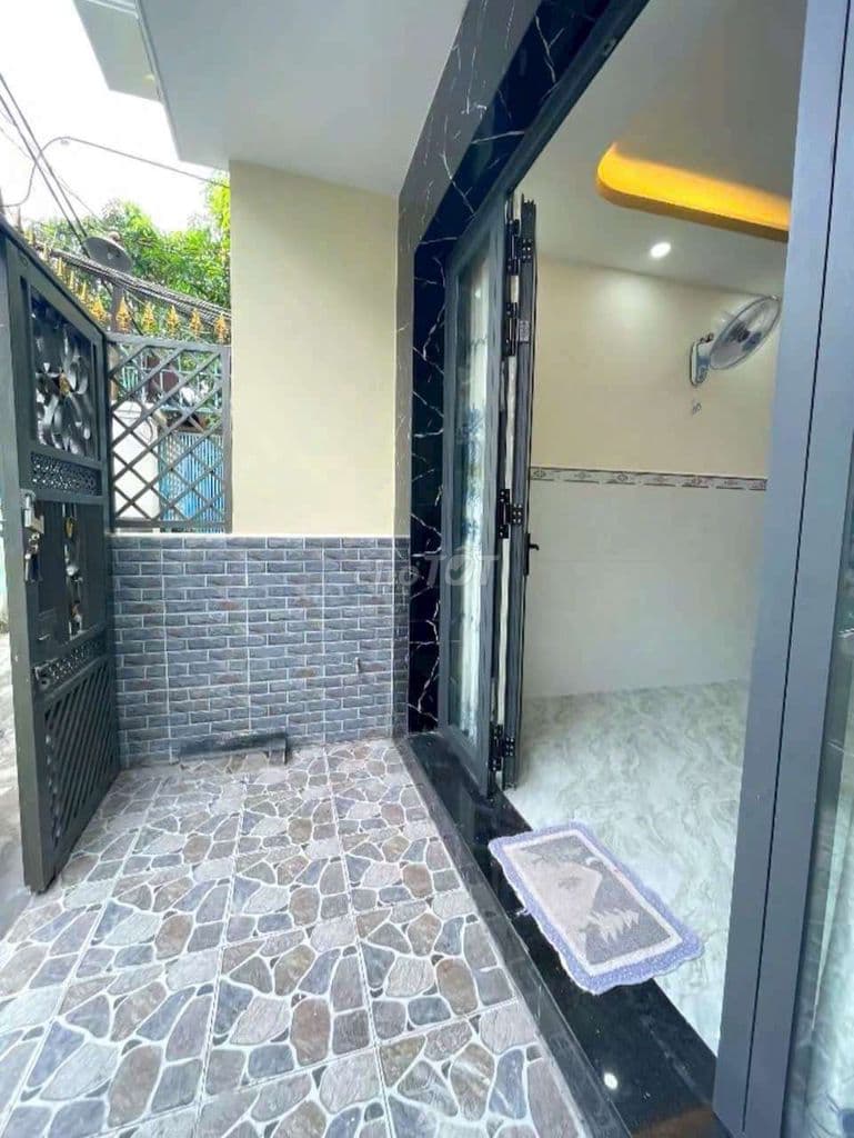 BÁN NHÀ ĐẸP GIÁ RẺ QUẬN 4.