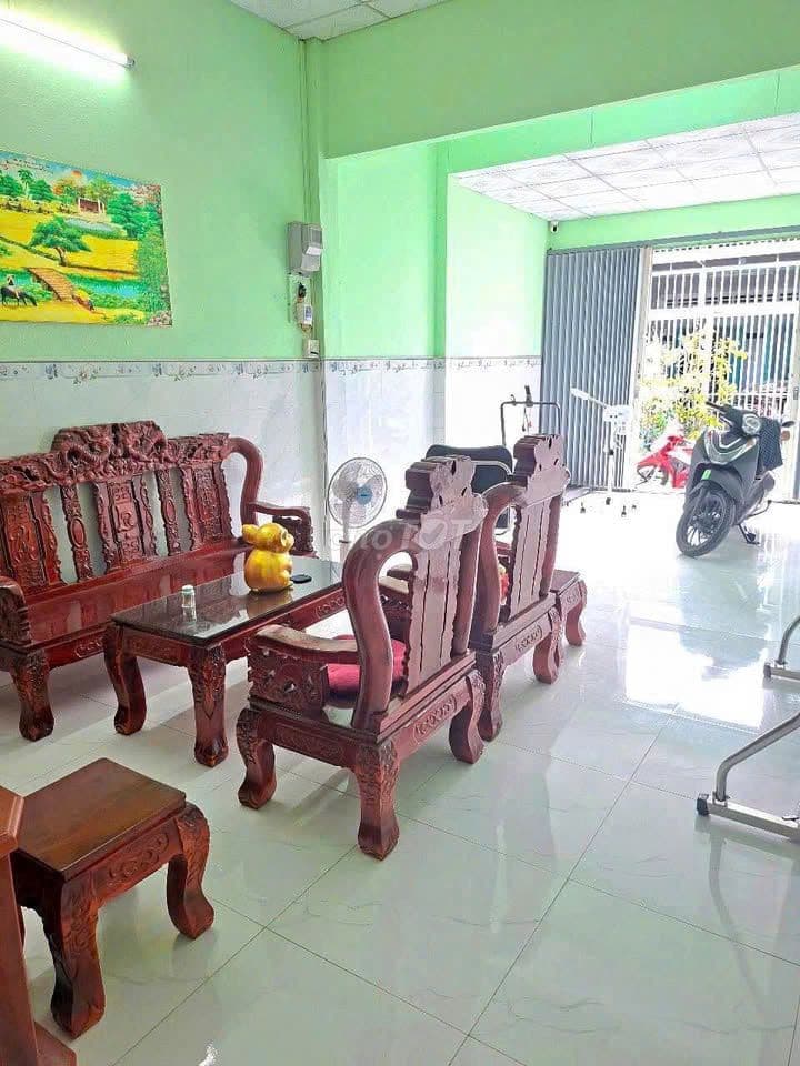 Cần bán gấp căn nhà ở Phạm Hữu Tâm, Tân An Hội, Củ Chi, 80m2, 750tr - Ảnh 2