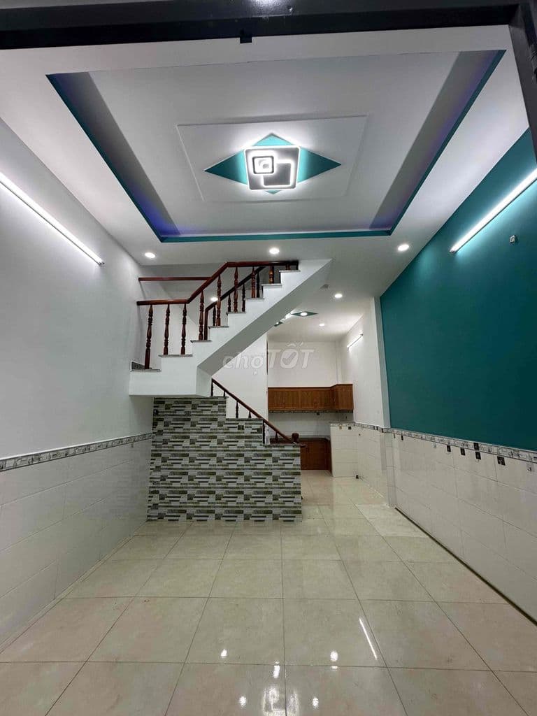 Chú Hiệp cần bán gấp căn nhà đang ở 4,3x11 525tr còn thương lượng