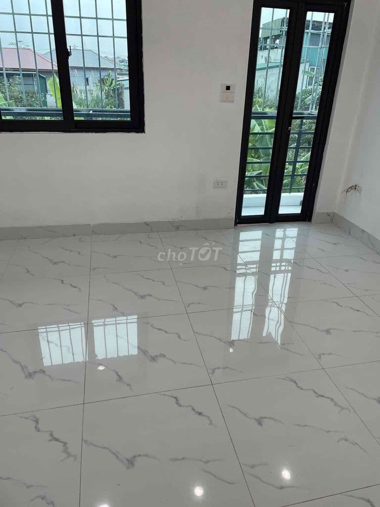 Hiếm! CHỈ 950 TRIỆU CÓ NGÀY NHÀ ĐẤT CẦU TÓ, NGÕ NÔNG SÁT VIN. ALO NGA - Ảnh 2