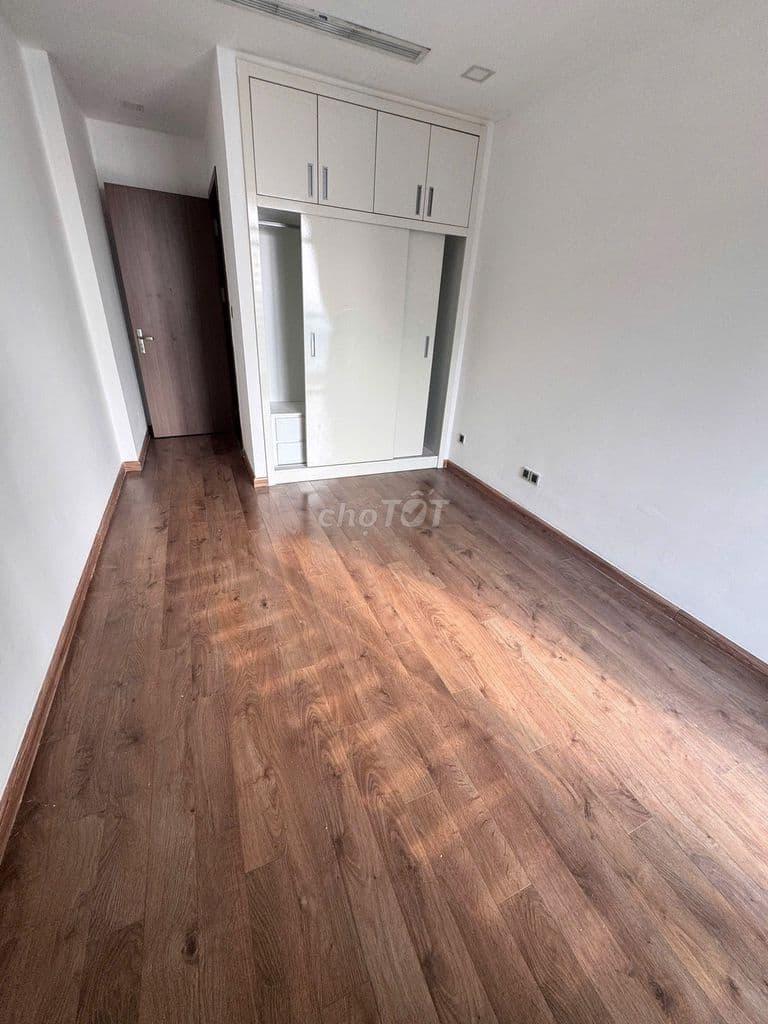 Chuyển nhượng 1 phòng ngủ Vinhomes Central Park giá tốt - Ảnh 2